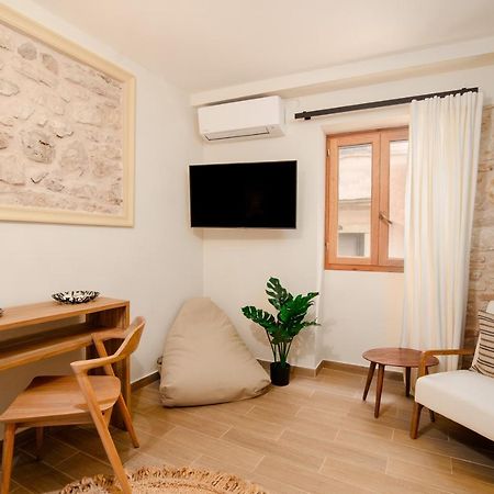 Studio Costele Luxurious Apt In The Heart Of Corfu Corfu  المظهر الخارجي الصورة