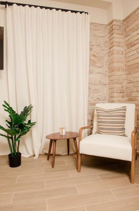 Studio Costele Luxurious Apt In The Heart Of Corfu Corfu  المظهر الخارجي الصورة