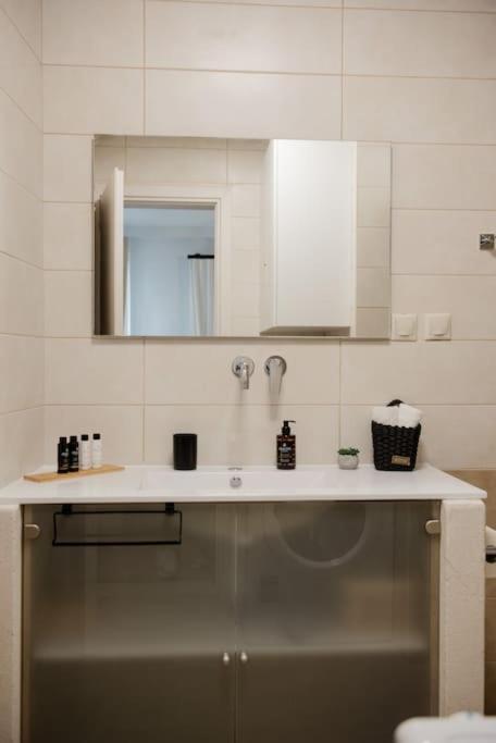 Studio Costele Luxurious Apt In The Heart Of Corfu Corfu  المظهر الخارجي الصورة